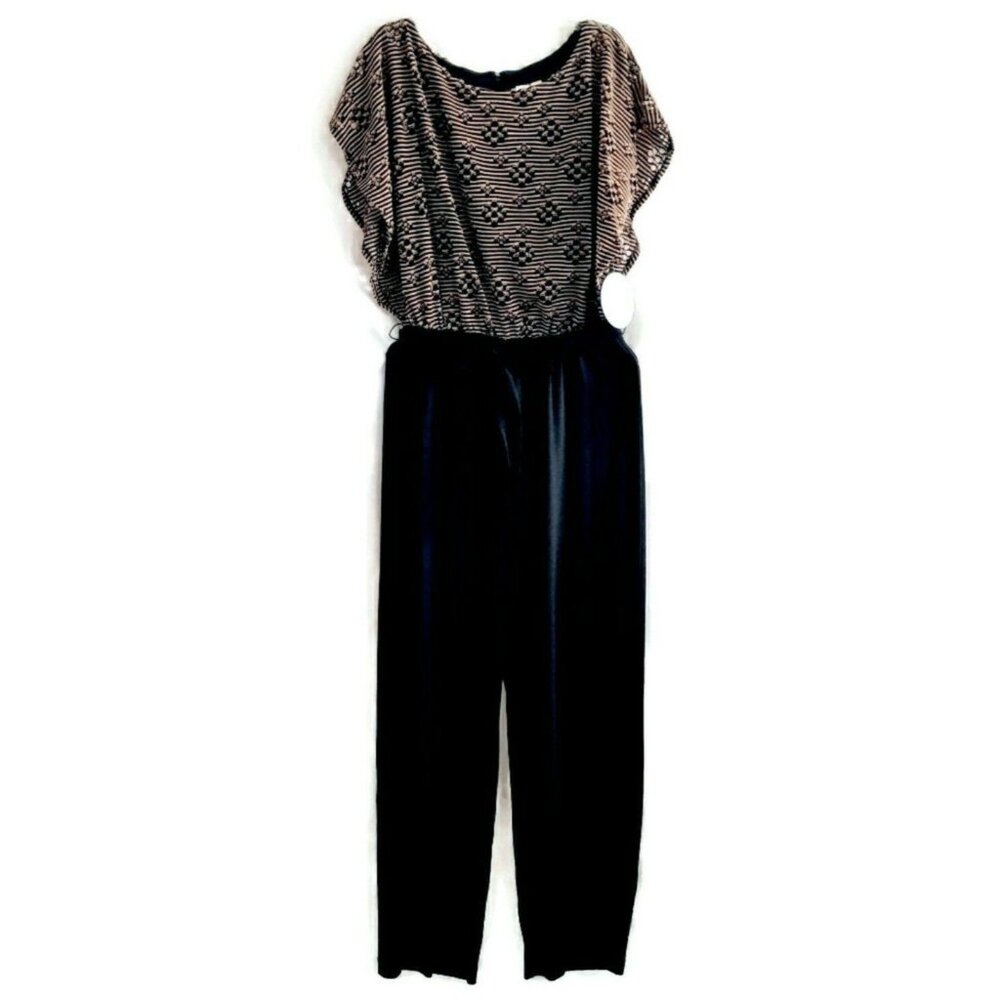 Emma & Michelle Women's Jumpsuit Flutter Sleeves Stretch Belted Pants Medium NWT - Picture 3 of 11